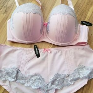 🌿NWT.. Adore Me Bra & Panty Set🌿